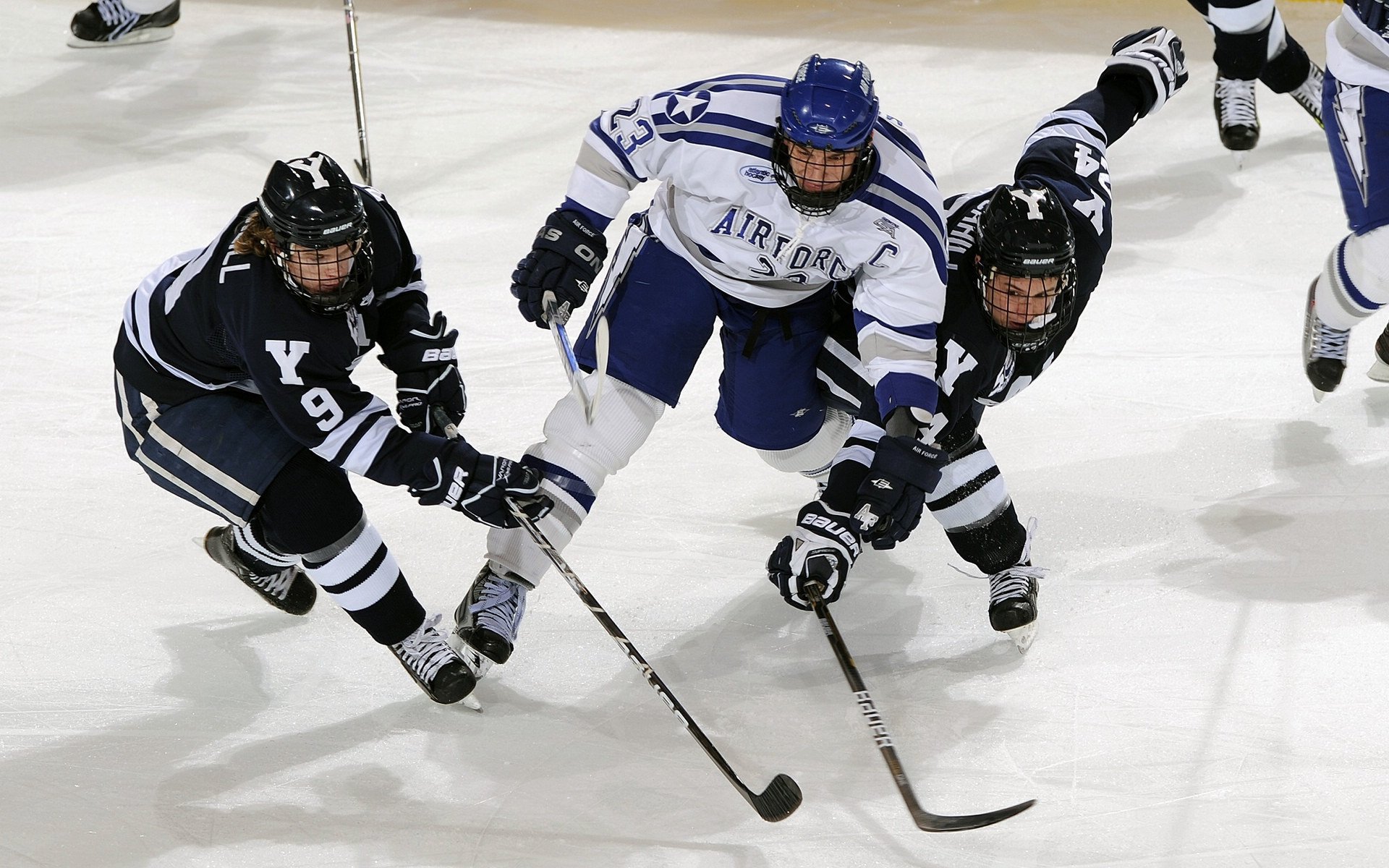 勇士队开启新一轮冲刺，誓夺联盟王座，勇士队2022年