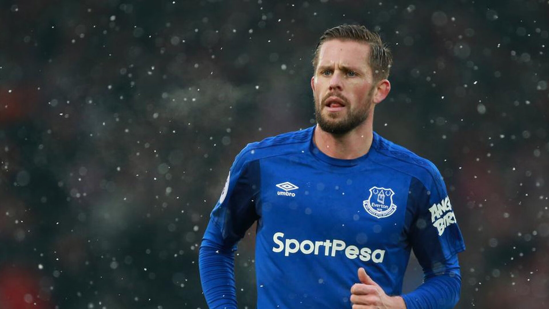 哈兰德的进球方式多样令对手防守策略难以统一，哈兰德又进球了